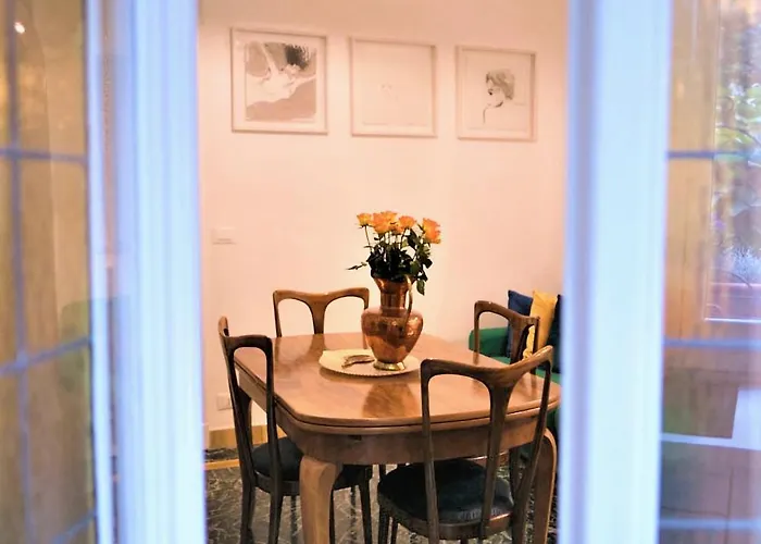 La Casa Degli Specchi