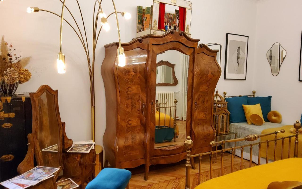 Apartment La Casa Degli Specchi Turin