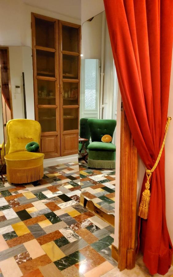 La Casa Degli Specchi Apartment Turin